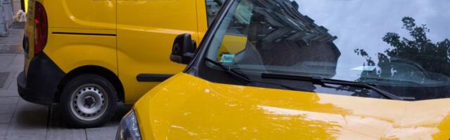 DVOJICA POŠTARA UHAPŠENA NA KIM ZBOG SRPSKE POŠTE! Oglasili se iz kosovske policije: "Nelegalno su raznosili poštu, pokrenut je postupak"