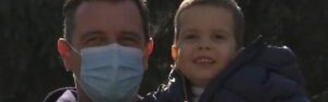 Максим је од тате добио бубрег, трансплантација обављена у Лондону