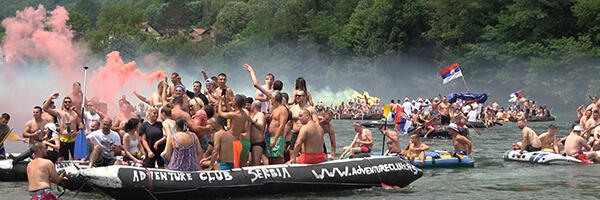Večeras koncerti Dragane Mirković i Željka Samardžića,sutra tradicionalna regata