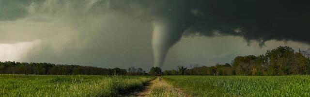 Dva tornada već pogodila Floridu, čeka se snažni uragan Milton (VIDEO)