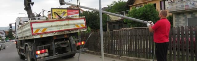 Zamena dotrajalih stubova javne rasvete širom grada