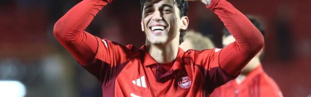 MARKO LAZETIĆ PROBUDIO ZVER U SEBI! DVA GOLA ZA 17 MINUTA: Srbin oduševio sve na Ostrvu i pokazao da nije bivši!