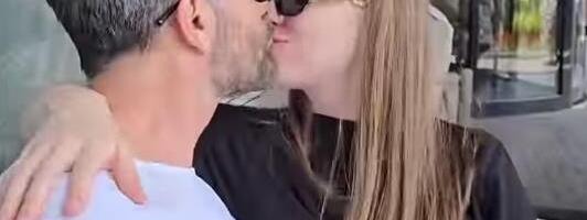 "Pitaju me kako idu pripreme za svadbu, a ja...": Glumac u vezi sa 23 godine mlađom studentkinjom, svi govore o njima