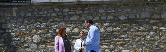 Kandidatkinje za poslanice obišle Veliku Hoču: Podrška porodicama koje ostaju uprkos izazovima života
