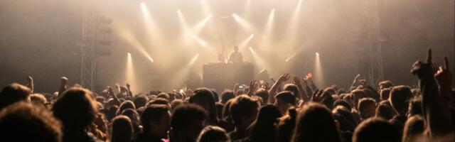 Telefoni ostaju u džepovima: Poznati festival uvodi pravilo „bez ekrana“