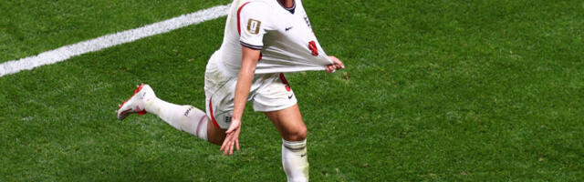ENGLESKA SLAVI MOĆNOG KEJNA! Uprkos sudijskoj krađi, "gordi albion" u osmini finala Svetskog prvenstva - sada sledi spektakl! (VIDEO)
