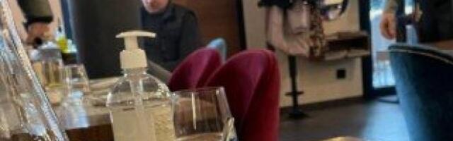 DOK VUČIĆ REŠAVA PROBLEME GRAĐANIMA, ĐILAS ISPIJA KAFU! Uživa u toplom kafiću, narod ga ne interesuje!