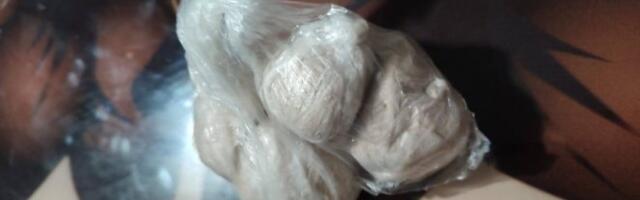 USPEH NIŠKE POLICIJE! Kod dilera pronašli 115 grama heroina spremnog za prodaju