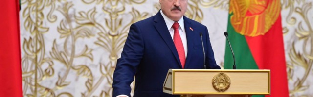 Lukašenko položio zakletvu za novi mandat, inauguracija iznenadna