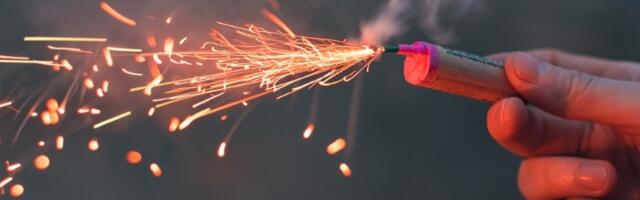 Muškarac razneo sebi šaku petardom u stanu u Mladenovcu