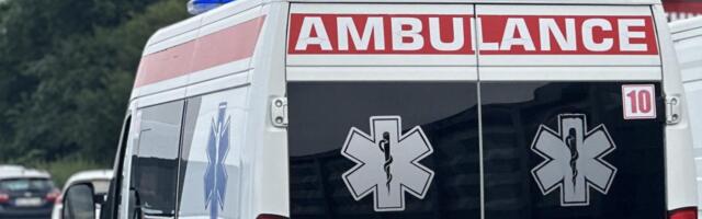 MUŠKARAC SE BACIO NA AUTOBUS U POKRETU: Užas kod Leskovca, stradao na mestu, putnici potreseni