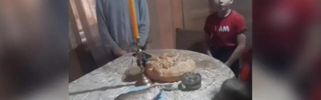 DECA IZ SOPOTA NA STOLU IMALA SAMO RIBU I POGAČU: Amerikanci ih žive izvređali na Instagramu, a onda OBRT GODINE!