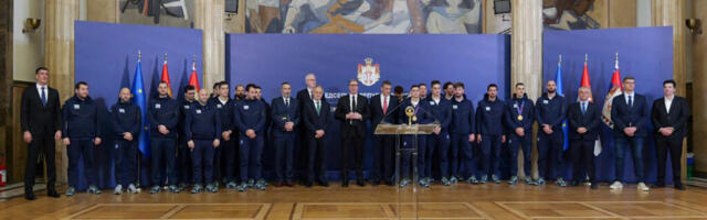 SKANDAL! Najbolji vaterpolista Srbije iskulirao Vučića?!