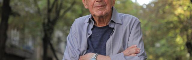 Promocija knjige "Zaustavno vreme“ čuvenog novinara i pisca Dušana Miklje: Autor će podeliti svoje jedinstvene priče i iskustva iz sveta