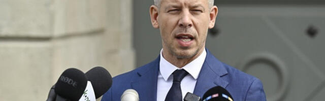 Мађар: Предложен сам за мандатара, формирање скупштине почетком маја