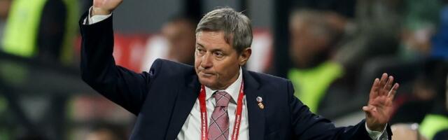 Piksi se pojavio u javnosti: Izašao pred pun stadion, evo kako su ga dočekali navijači (VIDEO)