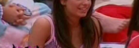 VELIKU LJUBAV IZGUBILA U SAOBRAĆAJNOJ NESREĆI, KEBIN SIN JE POVREDIO: Evo gde je i šta radi Jelena Žeželj: Živi u luksuzu, daleko od Srbije