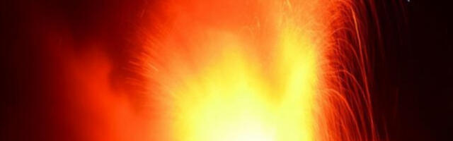 Етна избацила лаву у спектакуларној, али не и опасној ерупцији