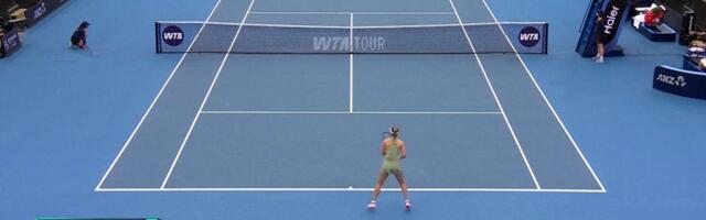 Pegula "na mišiće" pobedila Kalinskaju