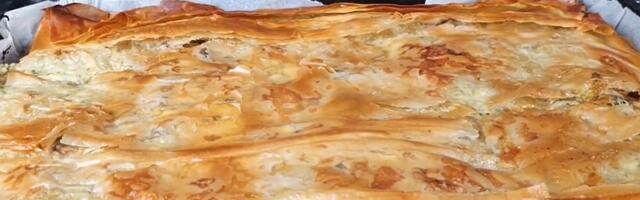 Teško da ćete joj odoleti: Pita sa sirom i šampinjonima