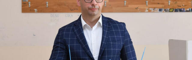 Симић: Српска листа освојила рекордан број гласова упркос притиску и хапшењима