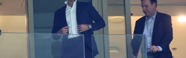 ĐOKOVIĆ SE DIVI MESIJU: Skroman momak, na zemlji, ne zanosi se uspehom