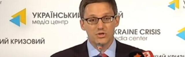 Ovo su poruke koje "specijalac" iz SAD donosi Vučiću