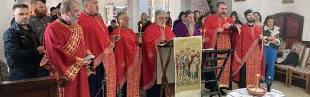 SEĆANjE NA STRADALE LOGORAŠE: Pomen žrtvama pokušaja proboja iz logora u Jasenovcu održan je u Staroj jagodinskoj crkvi