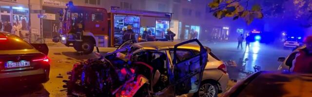 Uznemirujuće scene u Novom Sadu: Sa sto na sat se zakucao u taksi, povređenima se bore za život (FOTO/VIDEO)