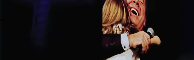 Vlado Georgiev nije ni slutio ko će mu se pridružiti na binu usred koncerta, PUBLIKA SAMO ŠTO SE NIJE OTOPILA! (FOTO)