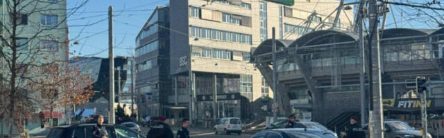 OPSADNO STANJE U GRACU ZBOG DELIJA: Pogledajte scene ispred stadiona Šturma! (FOTO)