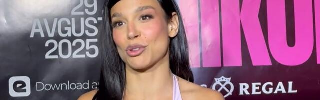 Edita pokazala zmijsko telo: Tražila od pratioca savet za kupovinu kupaćeg, evo koliko kg ima "Gorila"