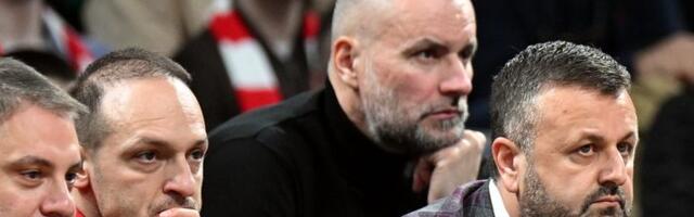 BEZ DLAKE NA JEZIKU! Zvezdina legenda brutalno udario na čelnike svog kluba!