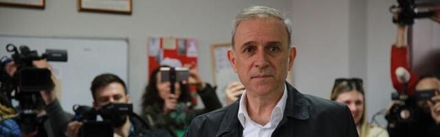 Zdravko Ponoš napustio Narodnu stranku