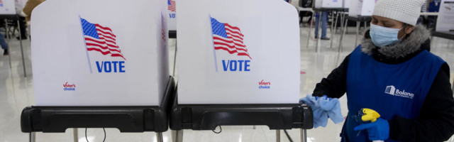 NJUJORK TAJMS: Bajden vodi u četiri “kolebljive” države