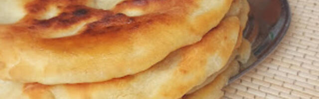 Zaboravite pekaru, ovo je najbrži doručak ikad! Grkinje ove lepinje prave brže nego što izlaze iz kuće, PROBAJTE!