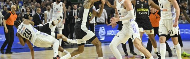 "LEDEJ DOBACIVAO, A PANTER LJULJU REKAO NEŠTO U FACU DOK JE DRIBLAO"! Musa izneo nove detalje o čuvenoj tuči: Partizan bi nas razbio, to svi znaju