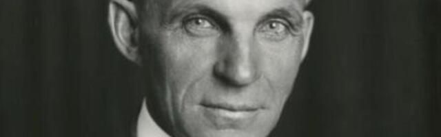 NEMA SRBINA KOJI NE ZNA NJEGOVO IME, A MNOGI NEMAJU POJMA DA JE BIO OKORELI NACISTA! Mračna strana čuvenog moćnika!