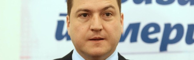 PISMO MINISTRU "Zašto najbolji ne rade u prosveti?"