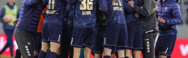 TSC NA KORAK OD LIGE ŠAMPIONA! Topolčani SUROVI u Novom Pazaru, Čukarički kiksnuo