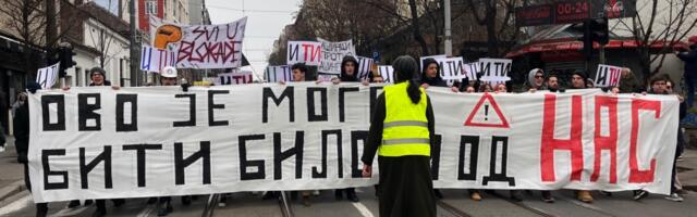 Automobil udario studentkinju na blokadi u Beogradu