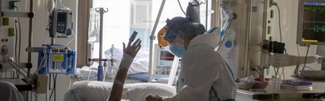 U GRČKOJ SVE VIŠE UMRLIH OD KORONE! U Subotu više od 2.500 zaraženih!