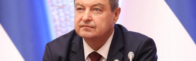 SLOBODA OSVOJENA U ORAŠCU DANAS SE ČUVA KROZ STABILNOST, MIR I DOSTOJANSTVO: Ministar Dačić čestitao Dan državnosti