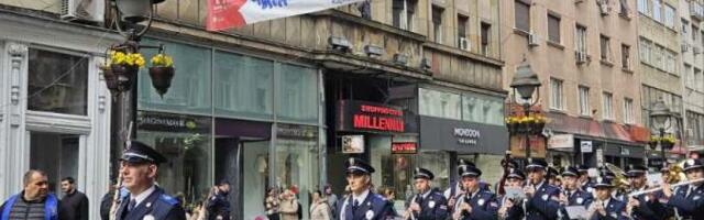 Karneval pozorišta za decu i mlade okupio veliki broj najmlađih: U povorci učestvovali mališani iz predškolskih ustanova i osnovnih škola