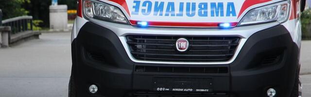 Sudar autobusa i automobila u Sopotu, osmoro povređenih