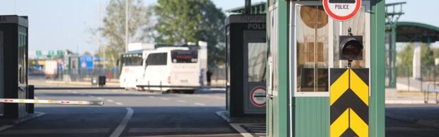 Pun automobil zlata: Razbucani krijumčari na Horgošu, zaplenjen nakit u neverovatnoj vrednosti (FOTO)