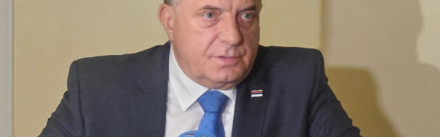 Додик после састанка са ХДЗ-ом: Српска неће пристати на измене Устава БиХ