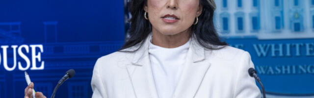 Промоција лажи у име ратних хушкача