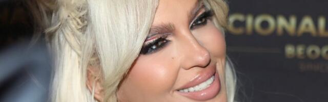 Isplivala istina o odnosu Karleuše i ovog pevača: "Čim sam došao, osetio sam..."