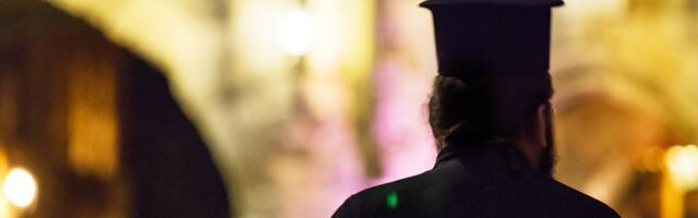 Pravoslavni mitropolit teško optužio suprugu: "Trpeo sam pretnje i batine, zlostavljala je našu čivavu"